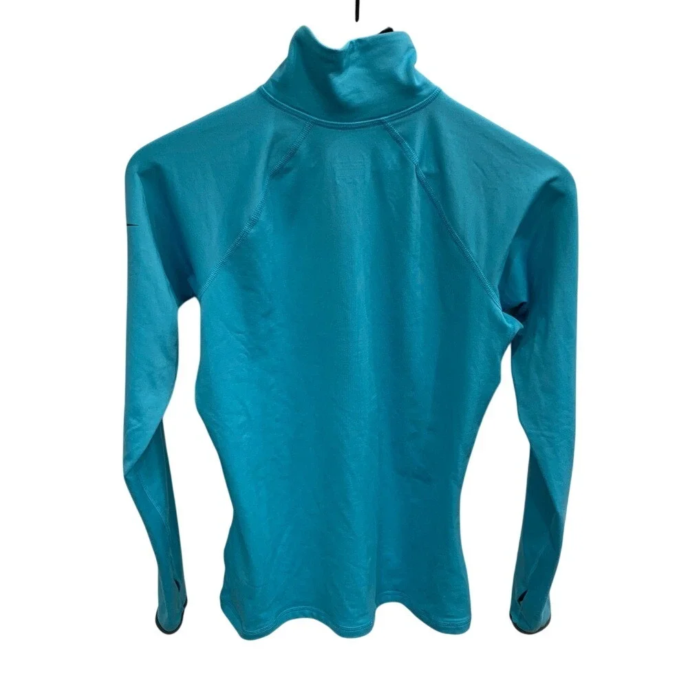 Nike Women‎ Size Medium Dri-Fit Active Long Sleeve